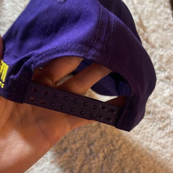 Takis hat - Picture 3 of 7